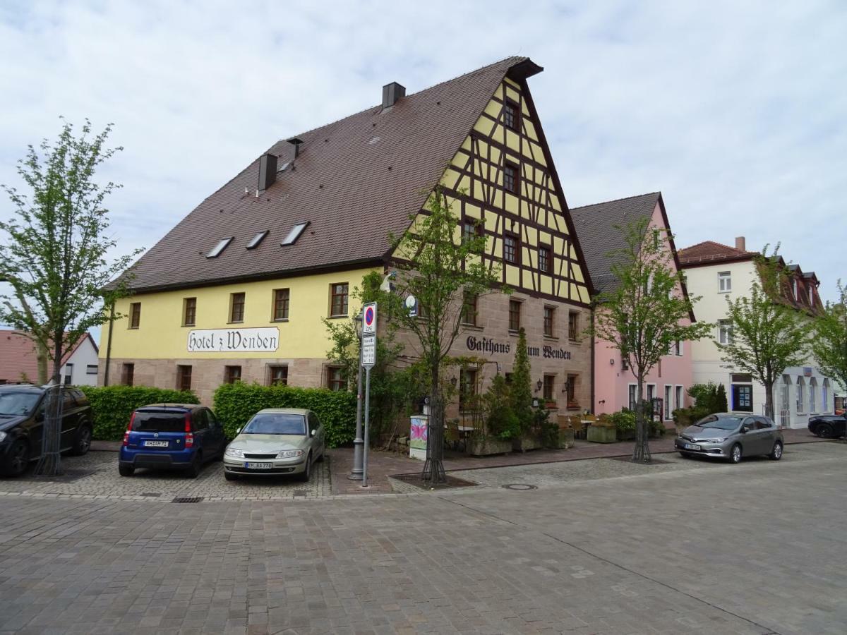 Hotel,Gasthaus Zum Wenden Wendelstein Exterior photo